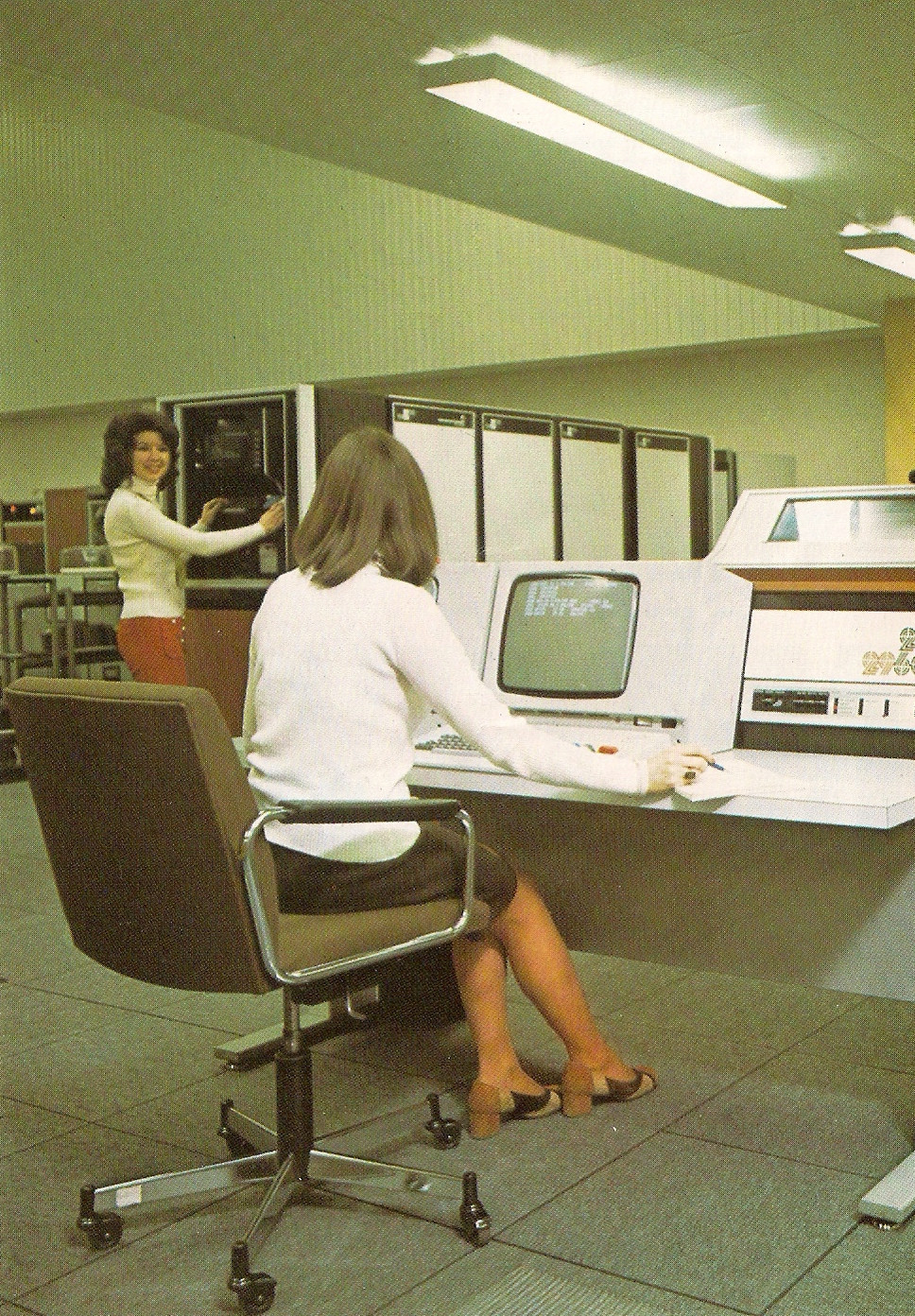 ICL 2960 ECP and OPER